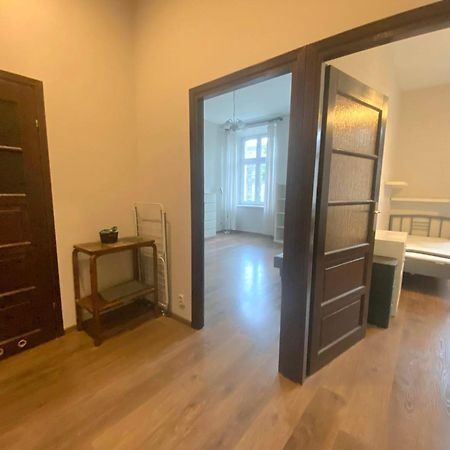 Comfortable Apartment In Centrum Krasków Eksteriør bilde