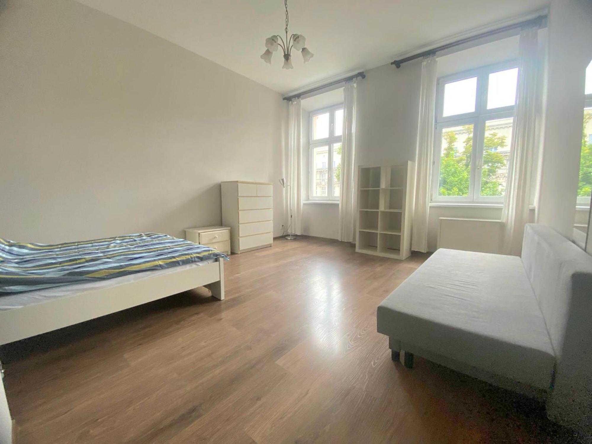 Comfortable Apartment In Centrum Krasków Eksteriør bilde